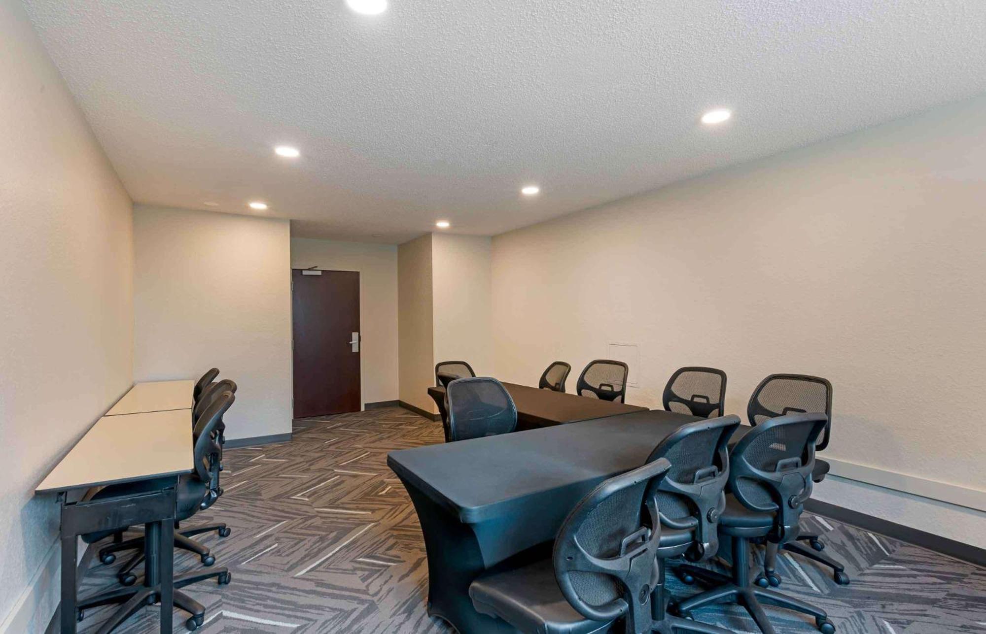 Extended Stay America Suites - Orlando - Convention Center - 6443 Westwood Williamsburg Eksteriør billede