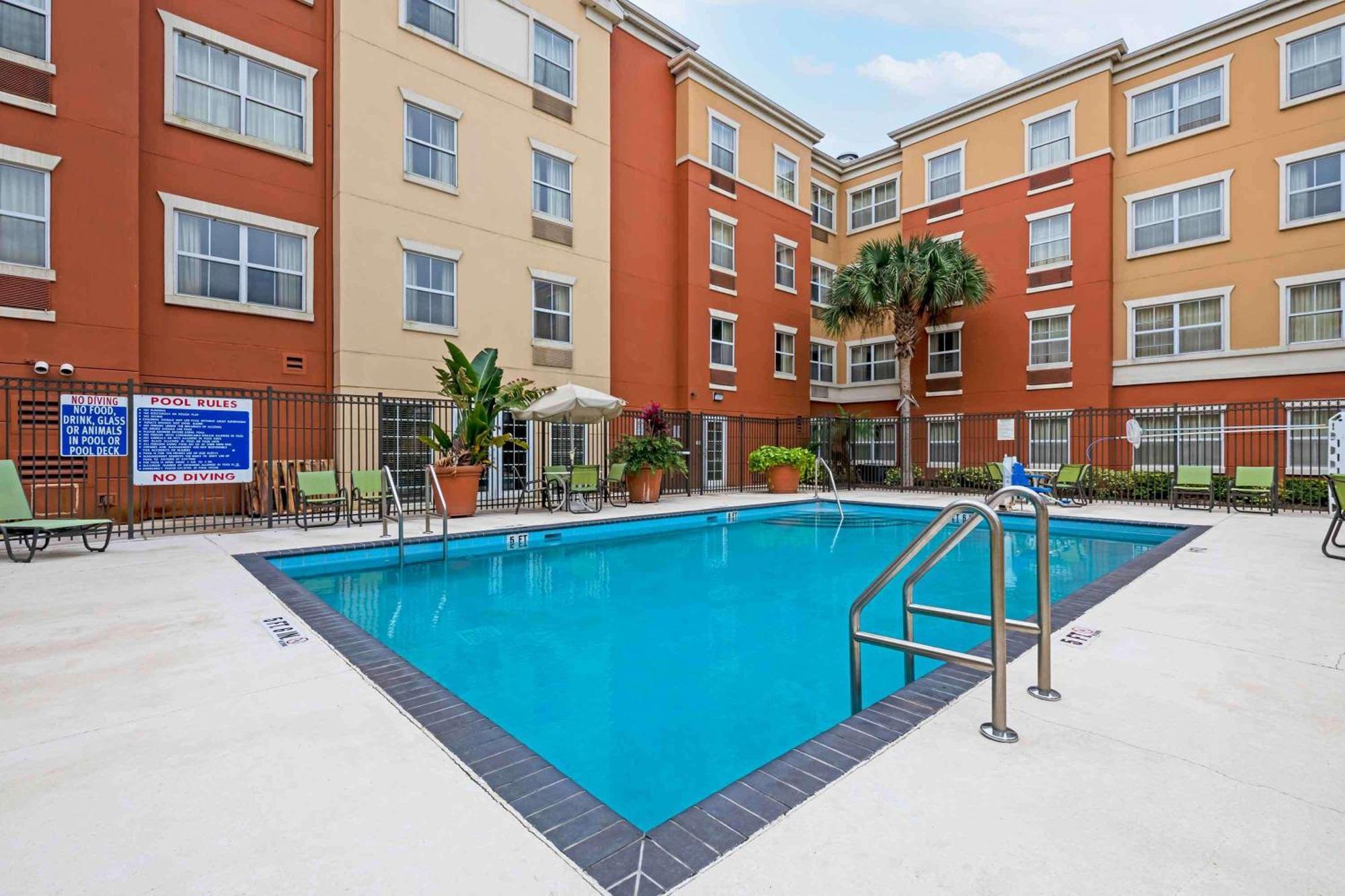 Extended Stay America Suites - Orlando - Convention Center - 6443 Westwood Williamsburg Eksteriør billede
