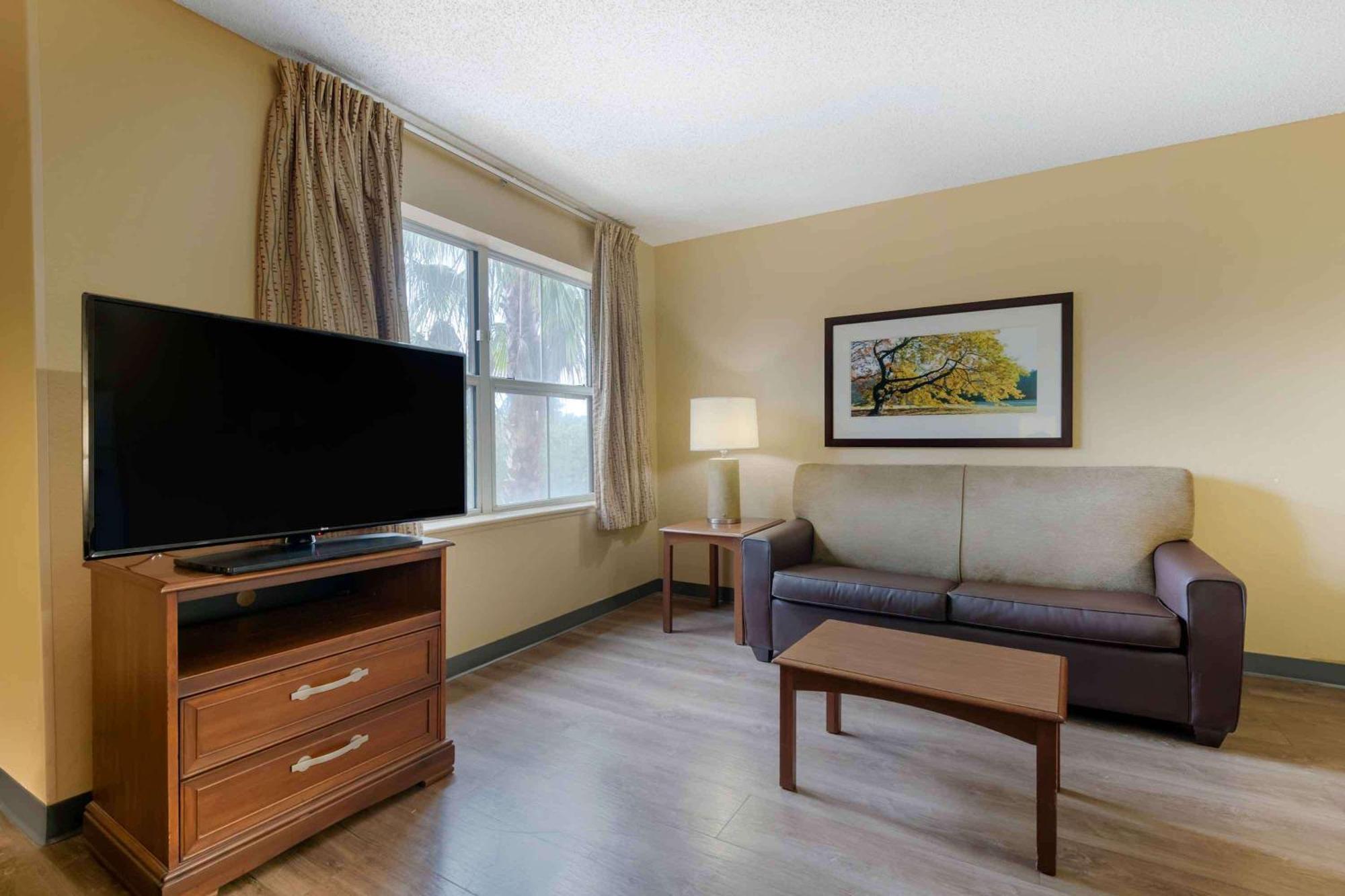 Extended Stay America Suites - Orlando - Convention Center - 6443 Westwood Williamsburg Eksteriør billede
